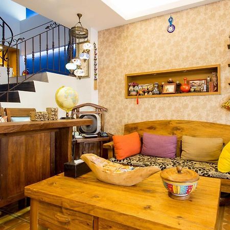 花蓮市 ホームタウン B＆B Bed & Breakfast エクステリア 写真