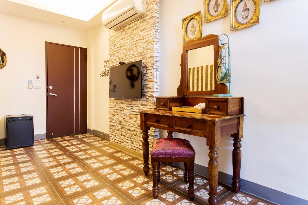 花蓮市 ホームタウン B＆B Bed & Breakfast エクステリア 写真