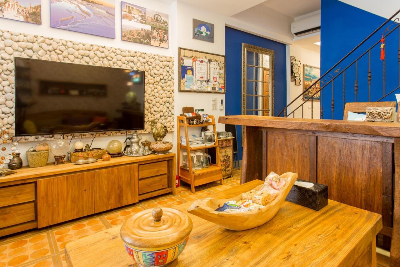 花蓮市 ホームタウン B＆B Bed & Breakfast エクステリア 写真